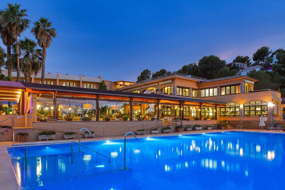 Hotel Sa Punta 4*